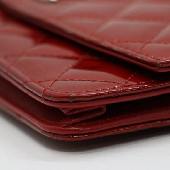 CHANEL Patent Quilted Brilliant Wallet On Chain WOC Red - Picture 14 of 15